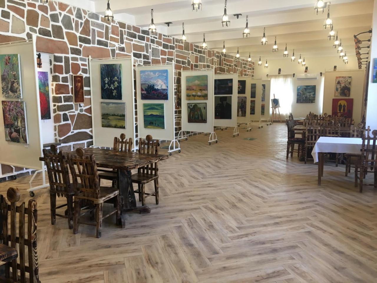 Machanents Art Hotel Vagharshapat Exteriör bild
